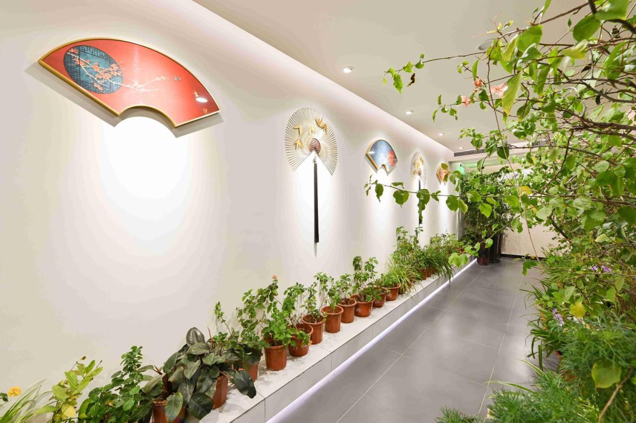 Xingshe Alley Courtyard Hotel Beijing Wangfujing Forbidden City Branch - Breakfast Included & English Speaking Reception & Free Wifi And Laundry Room & Hutong Culture & Cat-Keeping & Flower-Growing Terrace & One Day Tour Service & Free Coffee Exterior foto
