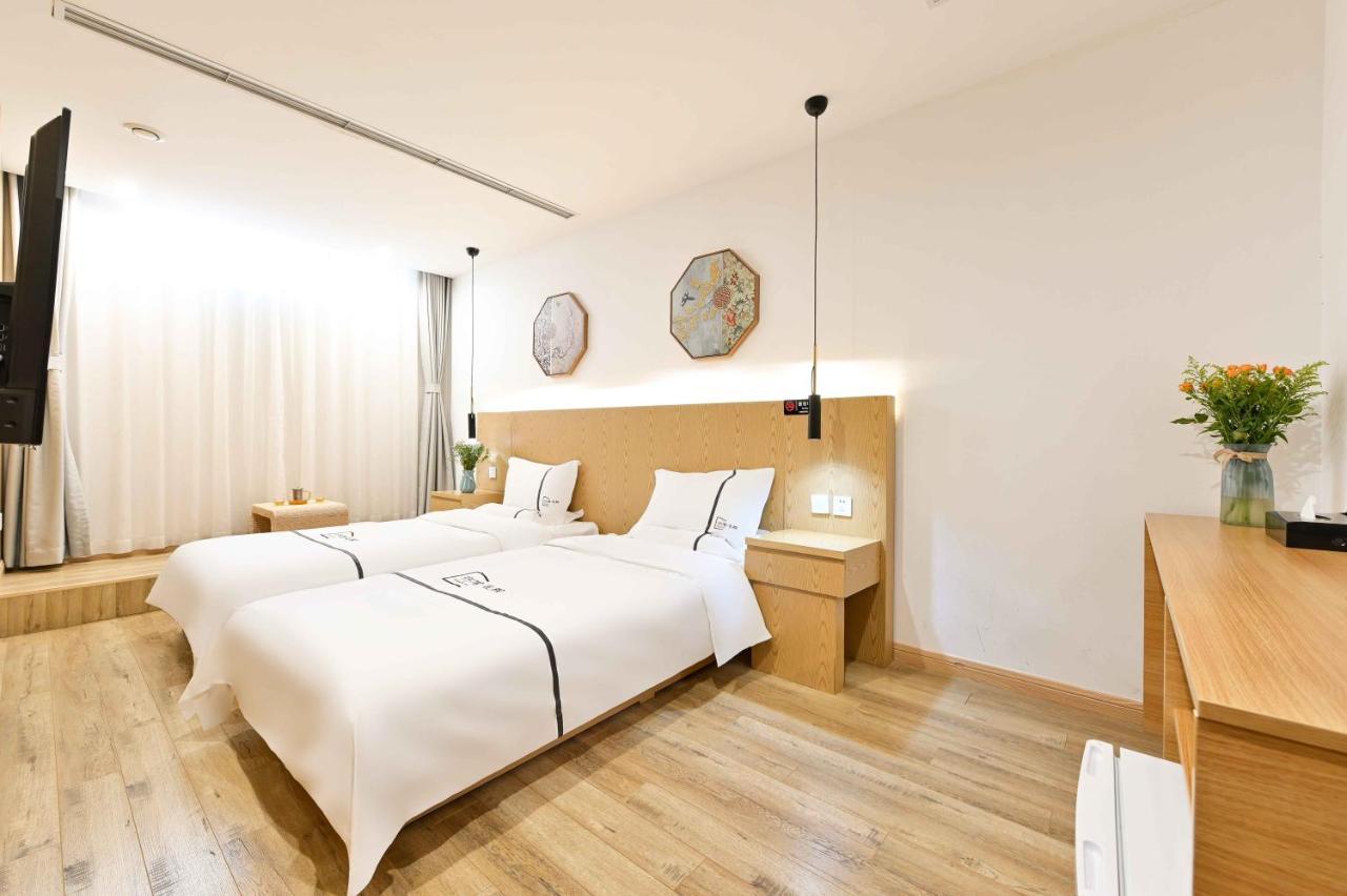 Xingshe Alley Courtyard Hotel Beijing Wangfujing Forbidden City Branch - Breakfast Included & English Speaking Reception & Free Wifi And Laundry Room & Hutong Culture & Cat-Keeping & Flower-Growing Terrace & One Day Tour Service & Free Coffee Exterior foto
