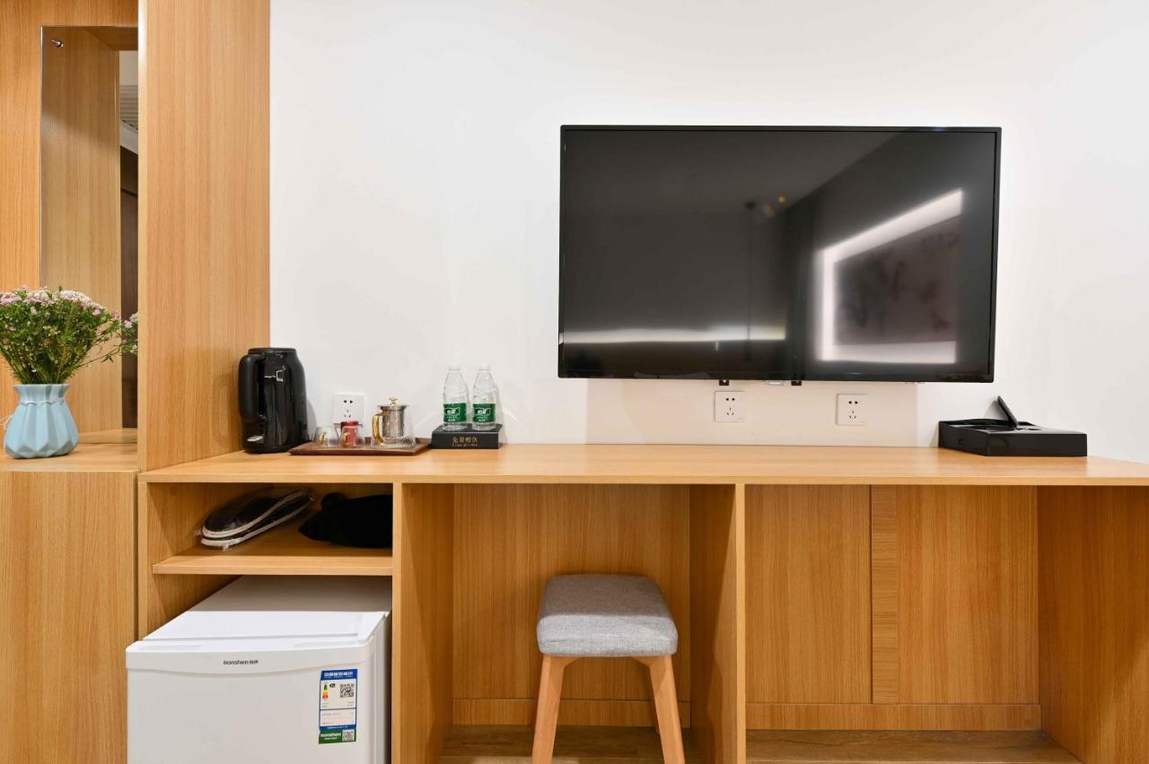 Xingshe Alley Courtyard Hotel Beijing Wangfujing Forbidden City Branch - Breakfast Included & English Speaking Reception & Free Wifi And Laundry Room & Hutong Culture & Cat-Keeping & Flower-Growing Terrace & One Day Tour Service & Free Coffee Exterior foto